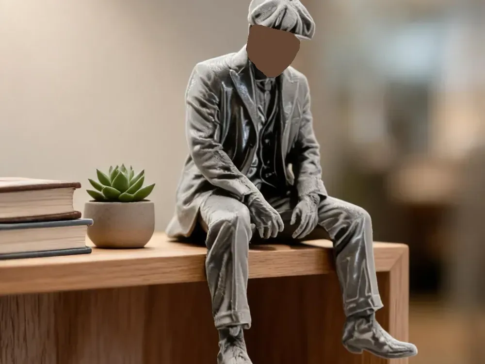 ¡Triste Thomas Shelf (Peaky Blinders) en una cornisa!, vista 1