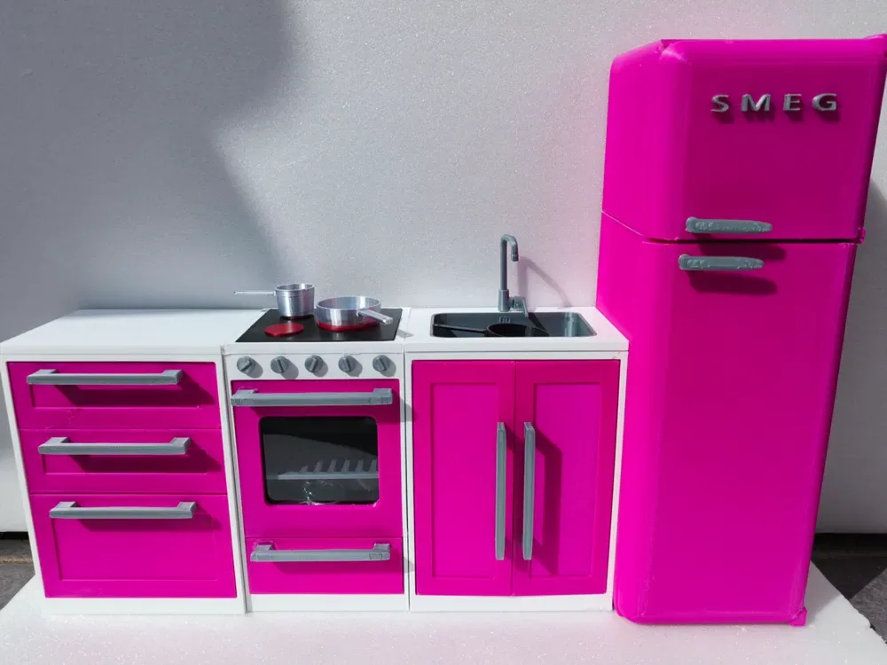 Cocina de casa de muñecas 1:6, vista 1