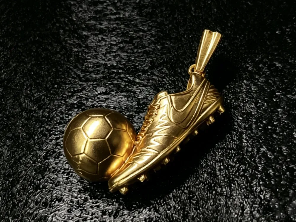 Colgante de zapato dorado - Recuerdo de la Copa Mundial 2026, ideal para usar el filamento sobrante, vista 1