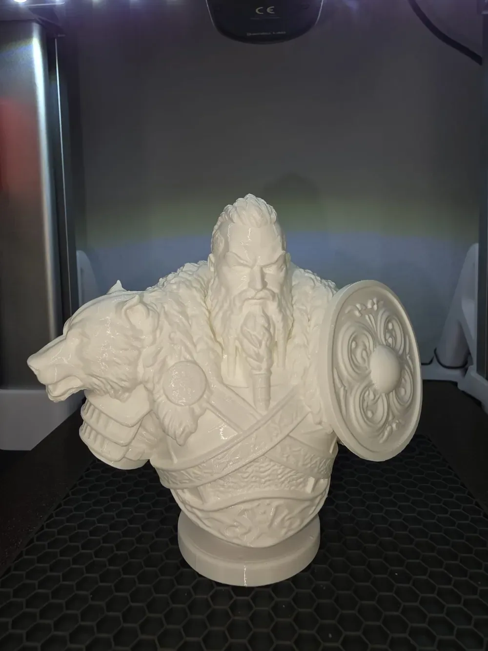 Busto vikingo berserker, vista 2
