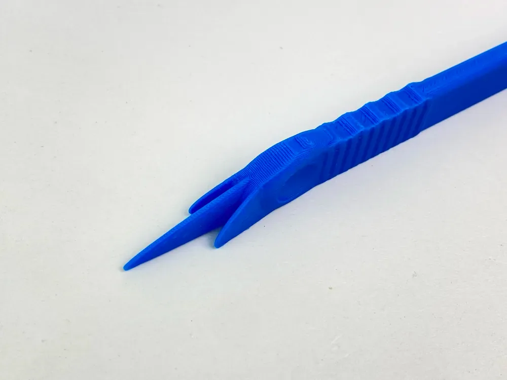 Herramienta para desenroscar cables RJ45 Cat5 para un engarzado más rápido, vista 2