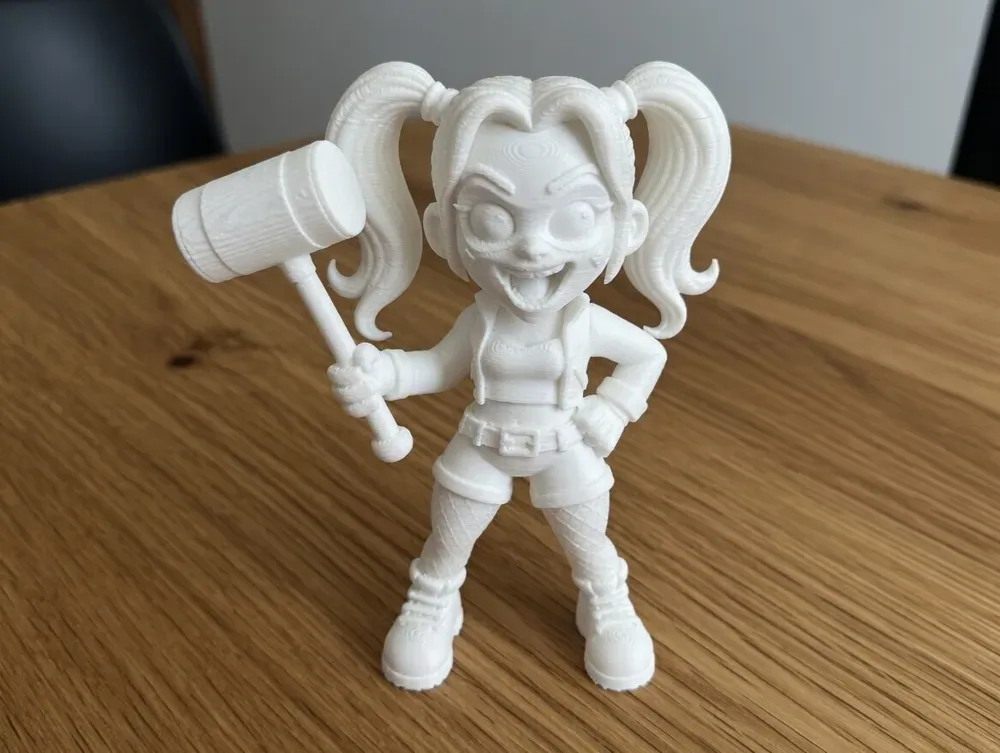 Mini figura de Harley Quinn | corriente continua, vista 3