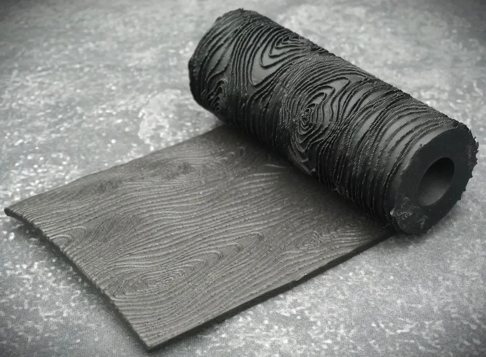 Rollo texturizado con patrón de veta de madera fuerte, vista 1