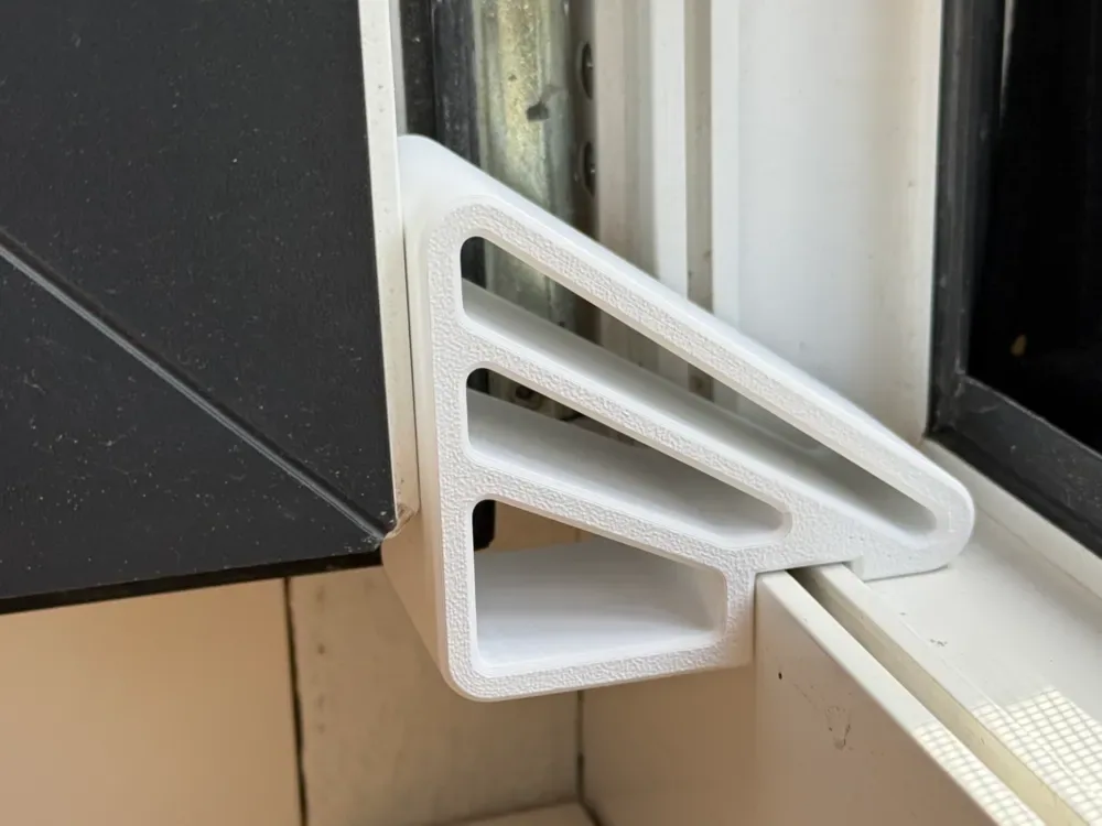 Cuña triple para puerta de gas Schüco, vista 1