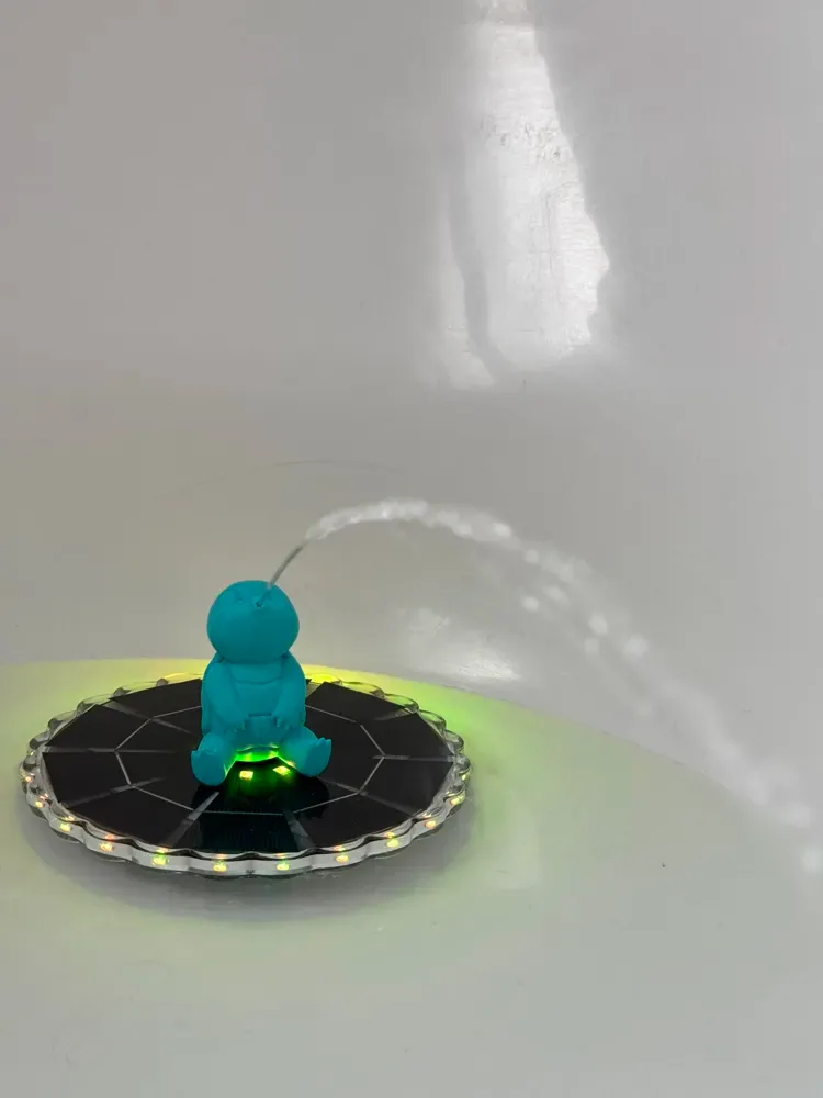 Squirtle que lanza agua, vista 3