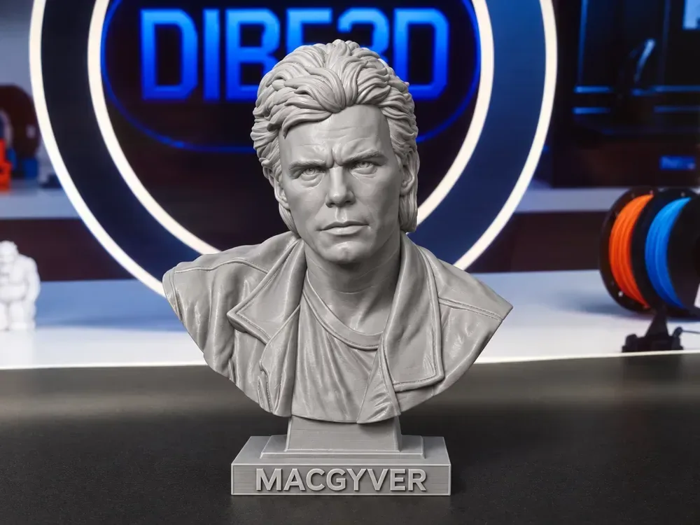 Fan art del busto de MacGyver, vista 1