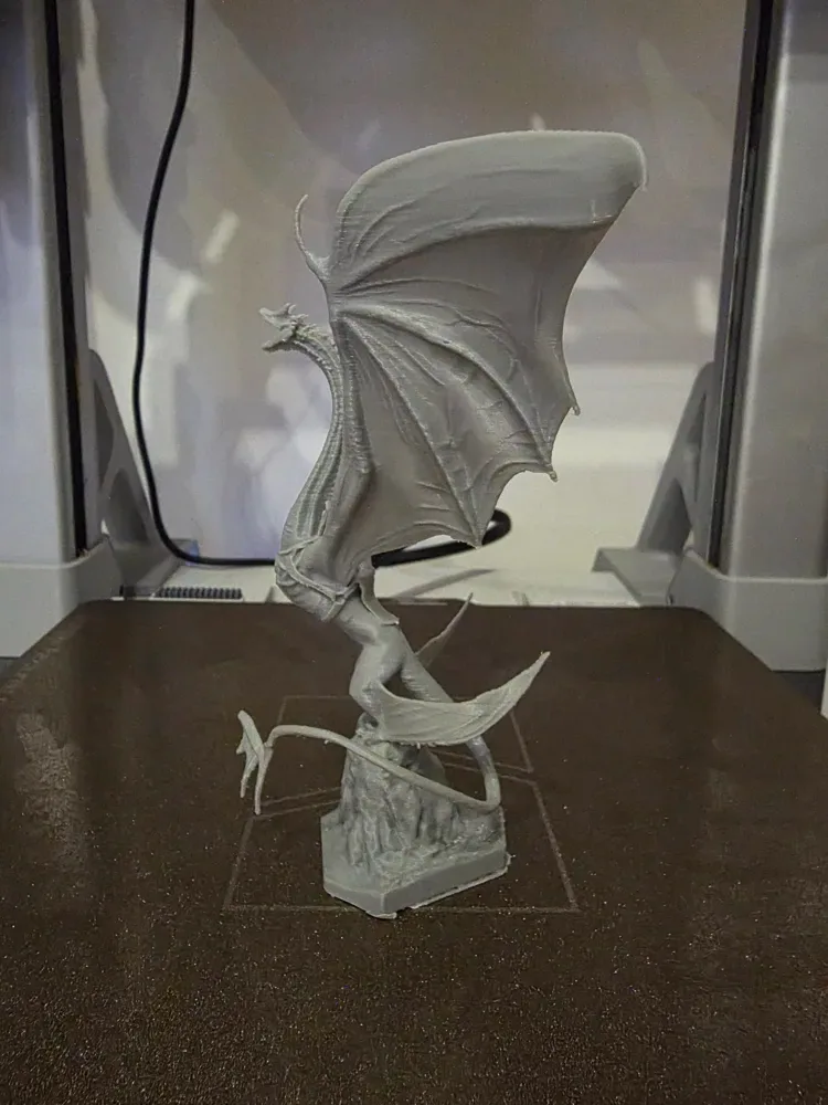 Modelo Dragón Caraxes – Inspirado en la Casa del Dragón, vista 2