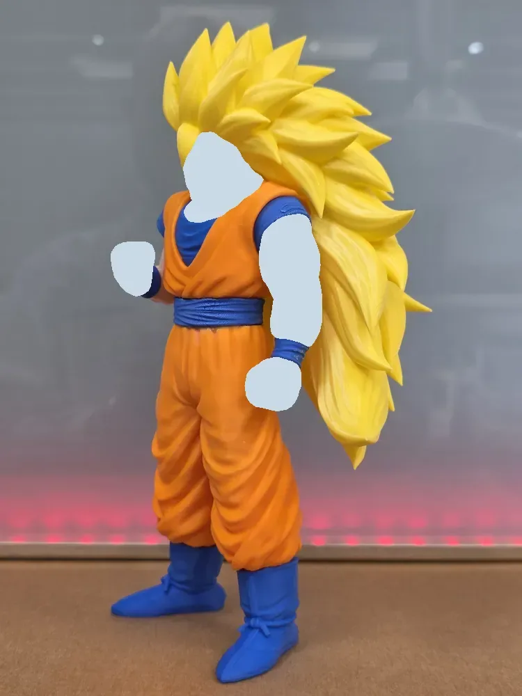 Goku Super Saiyan 3 / SIN AMS MODELO DE ALTO DETALLE, vista 3