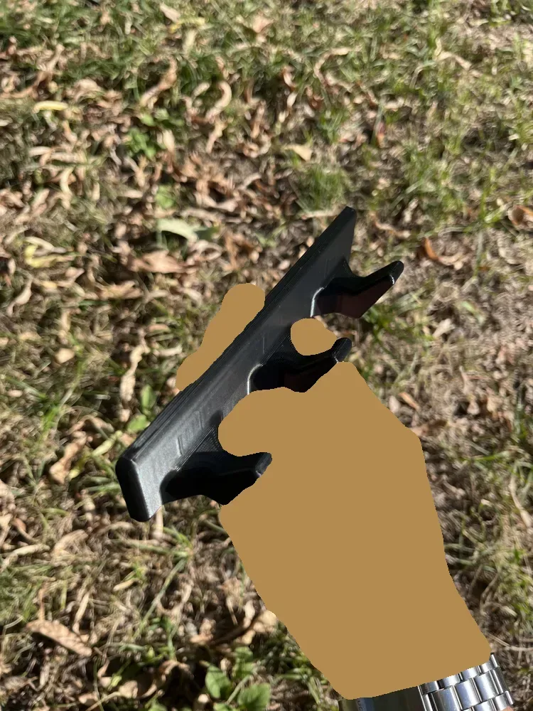 Gancho de pared triple Colgador utilitario resistente de 3 vías para impresión 3D, vista 2