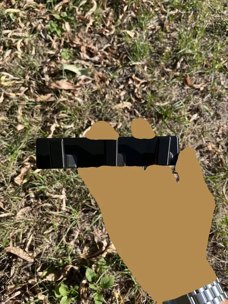 Gancho de pared triple Colgador utilitario resistente de 3 vías para impresión 3D, vista 3