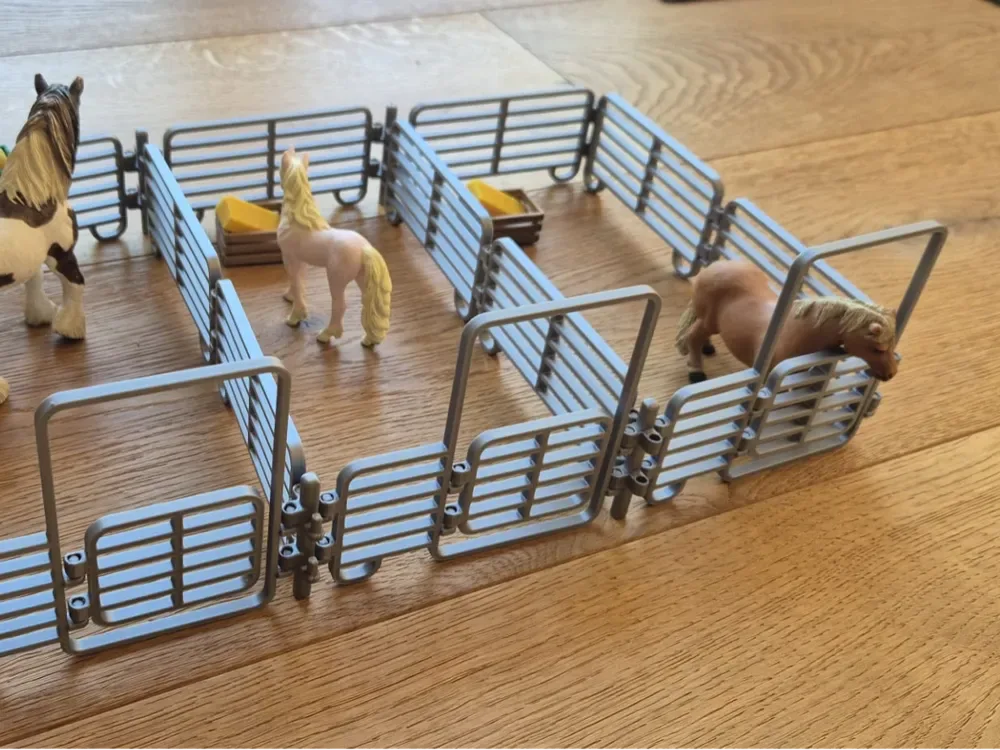 Valla modular para caballos - para figuras de juego de caballos para impresión 3D, vista 1