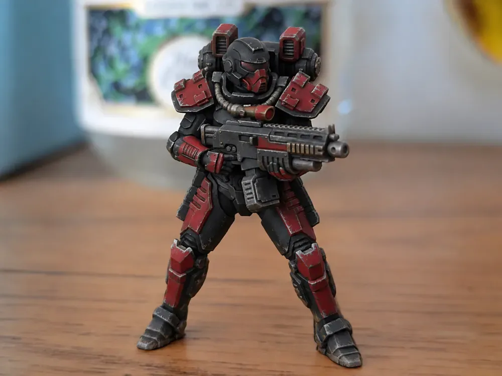 Soldado táctico femenino blindado pesado, vista 1