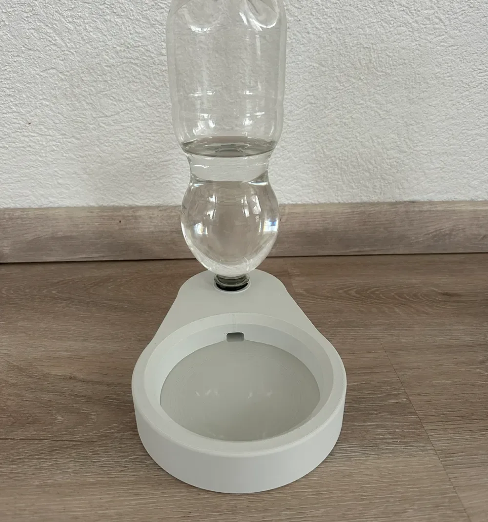 Bebedero para perro, gato o pájaro para impresión 3D, vista 1