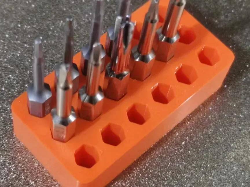 Portapuntas de 18 orificios para impresión 3D, vista 1