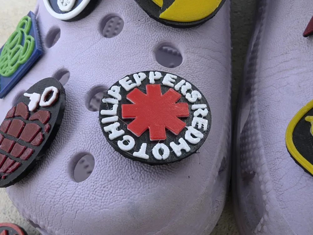 Amuletos de cocodrilo de bandas de los 90 - TPU o PETG, vista 3