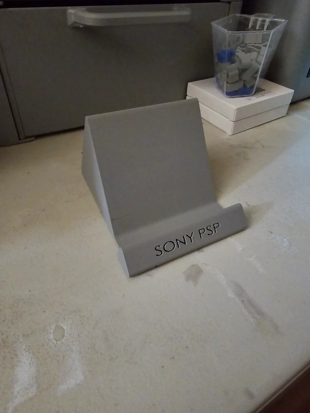 Soporte de pantalla Sony PSP para impresión 3D, vista 2