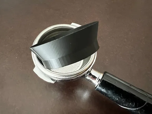 Embudo portafiltro para espresso - 58 mm para impresión 3D, vista 3
