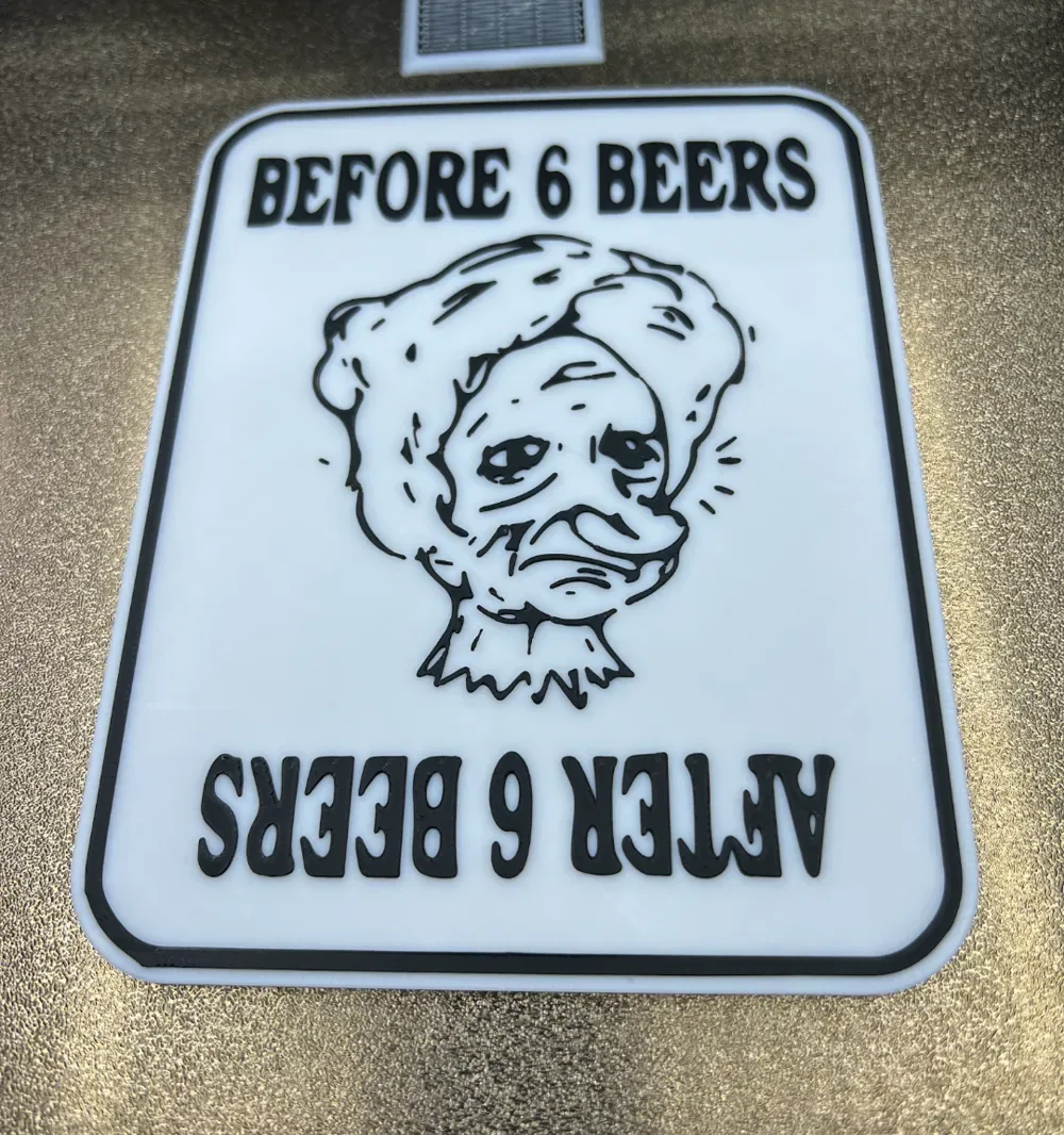 ANTES DE 6 CERVEZAS Y DESPUÉS DE 6 CERVEZAS FIRMAR. GIRAR ALREDEDOR, vista 1