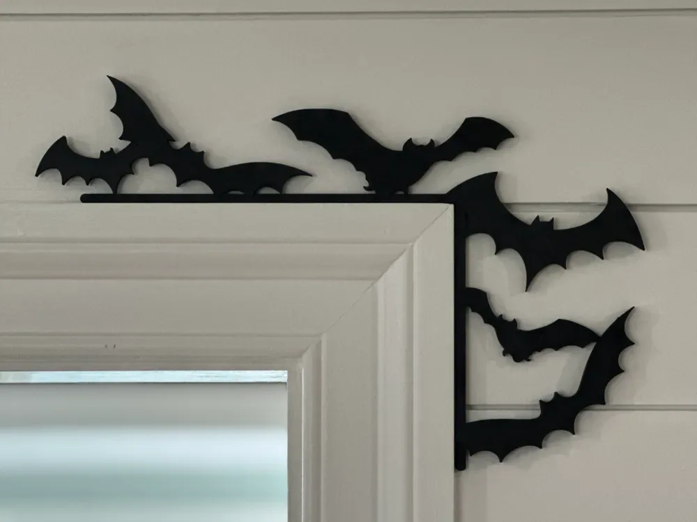 Murciélagos - Decoración de la esquina de la puerta de Halloween, vista 1