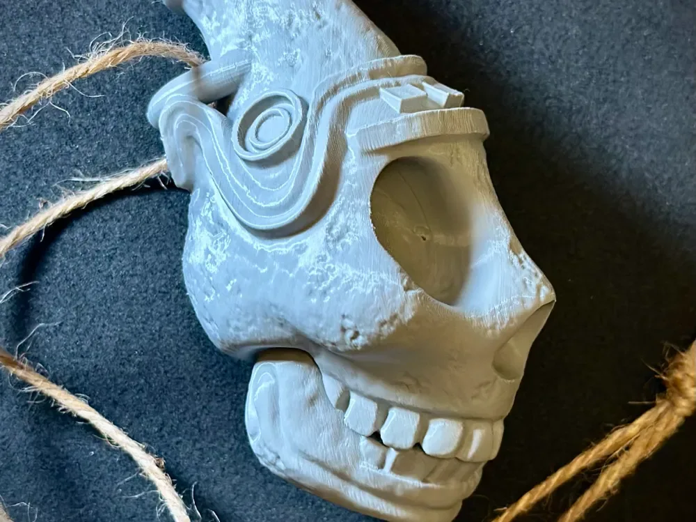 Silbato de muerte azteca, vista 1