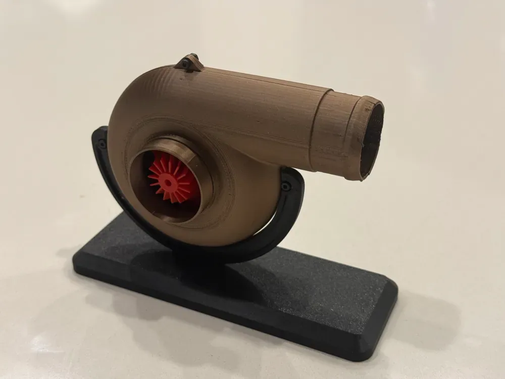 Modelo Turbo de escritorio, vista 1