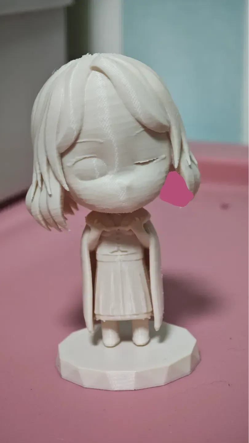 Figura Melina versión Q, vista 1