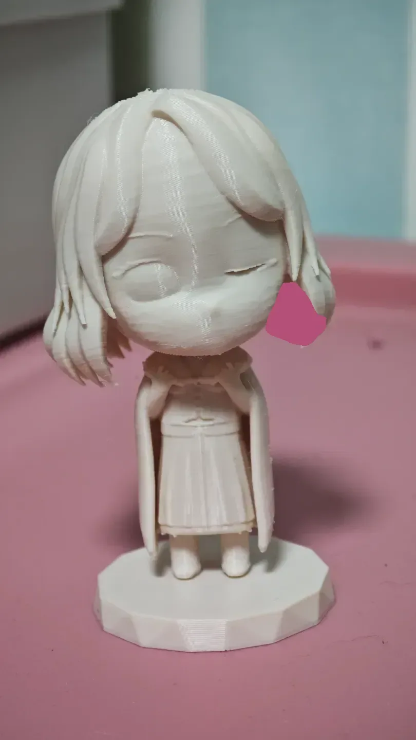 Figura Melina versión Q, vista 2