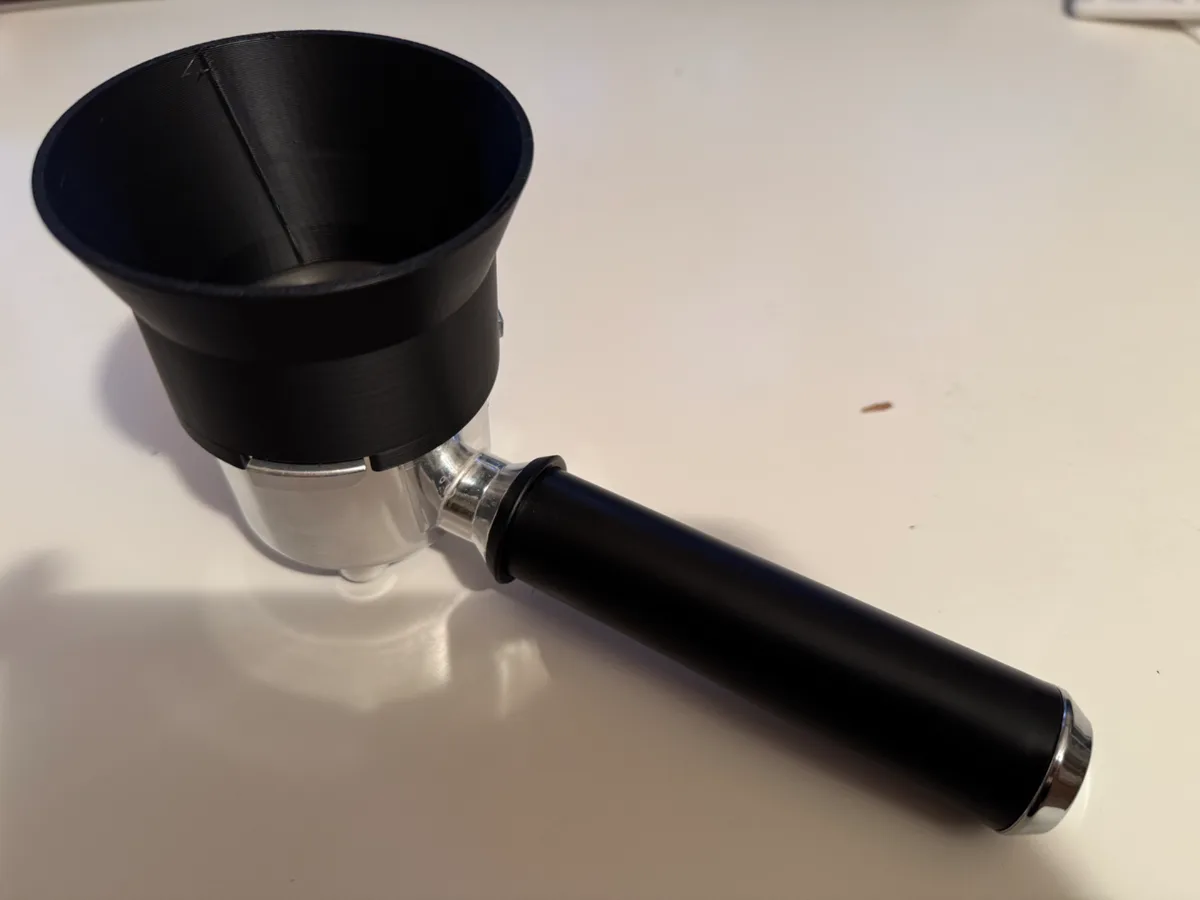 Embudo de café en polvo para portafiltro Delonghi V2 para impresión 3D, vista 2