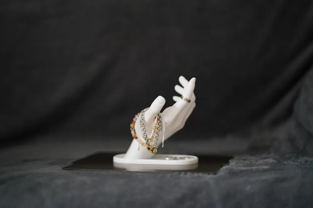Soporte para joyería de mano escaneado en 3D, ¡sin soportes!, vista 2