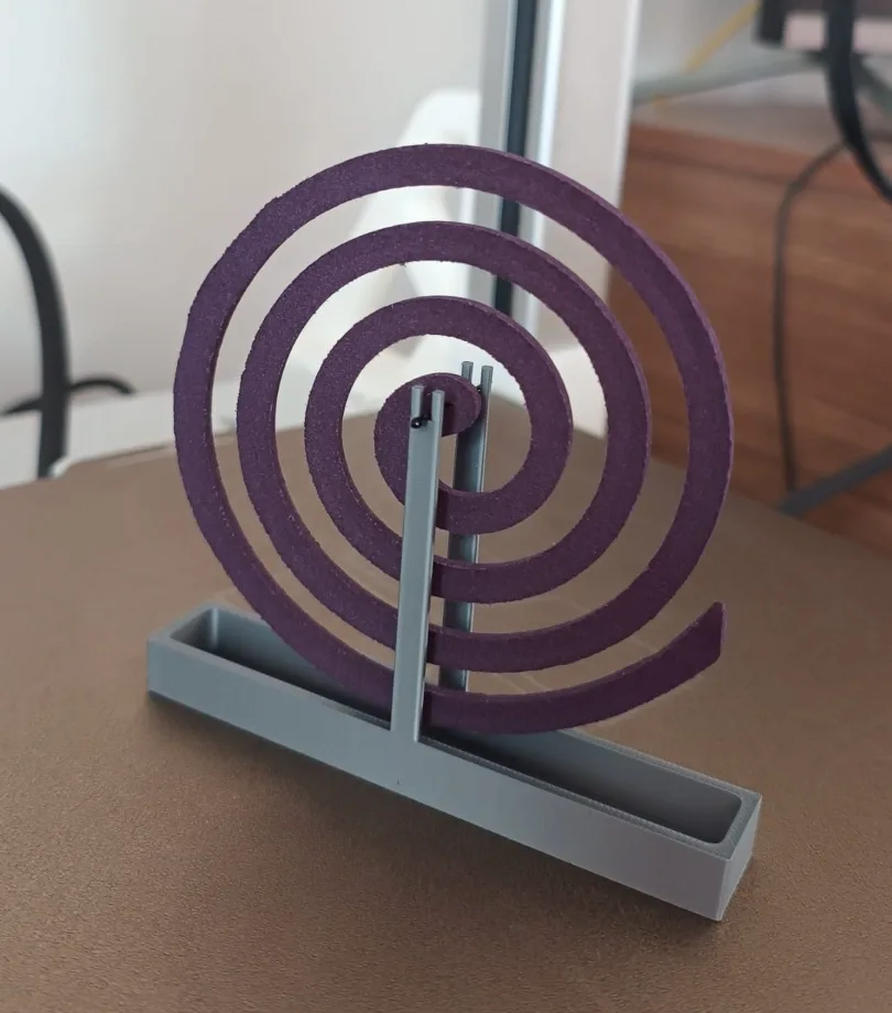 Puerta mosquitera en espiral moderna para impresión 3D, vista 1
