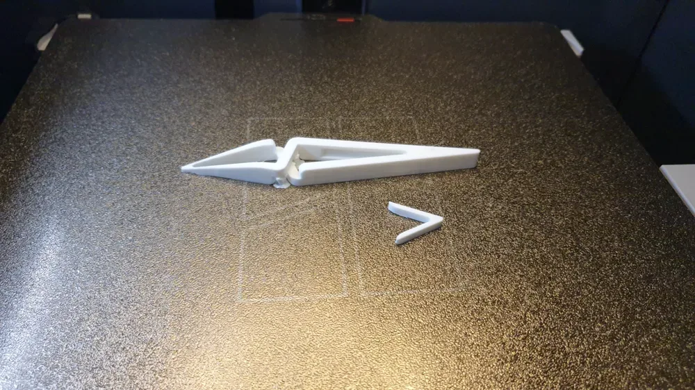 v3 Pinza cruzada autoblocante para impresión 3D, vista 2